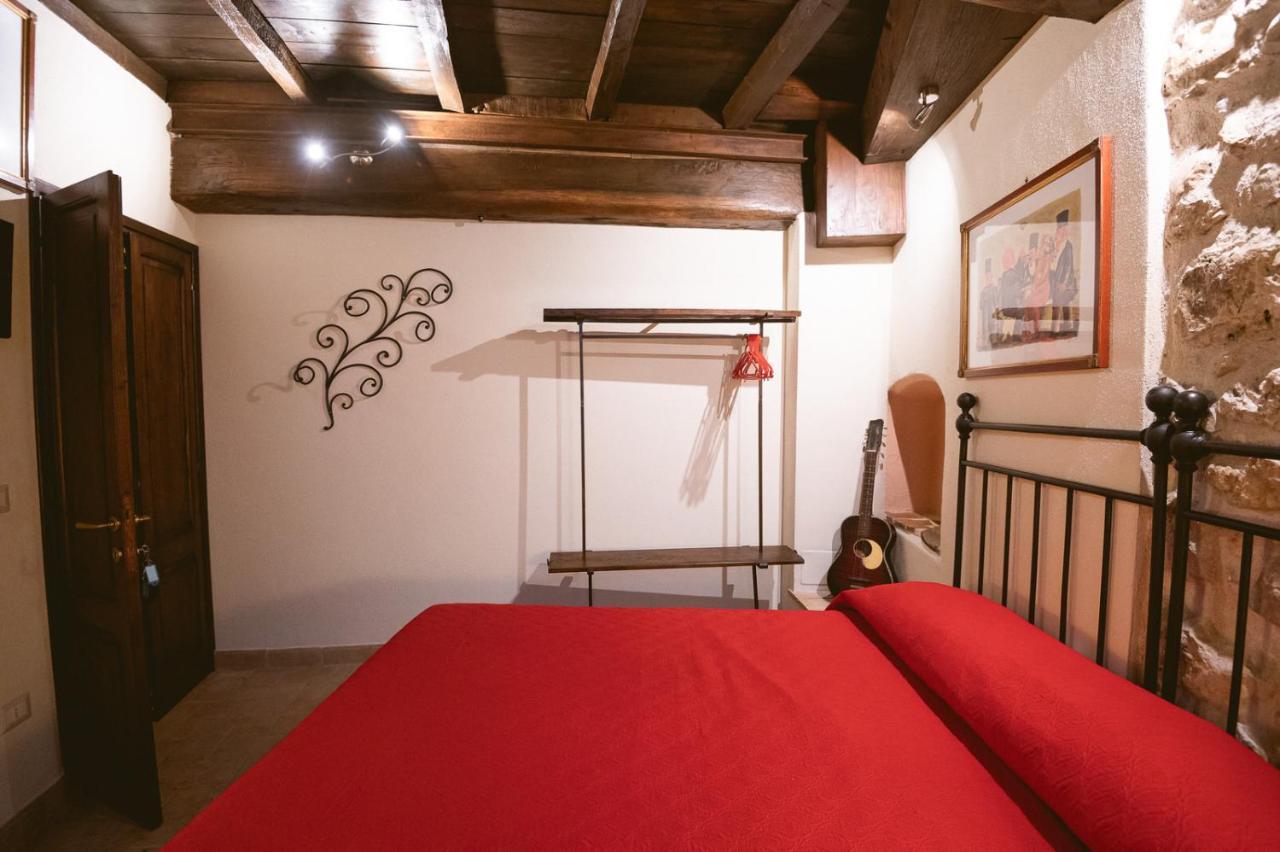 Bed and Breakfast Nena Al Borgo Castello Pico Экстерьер фото