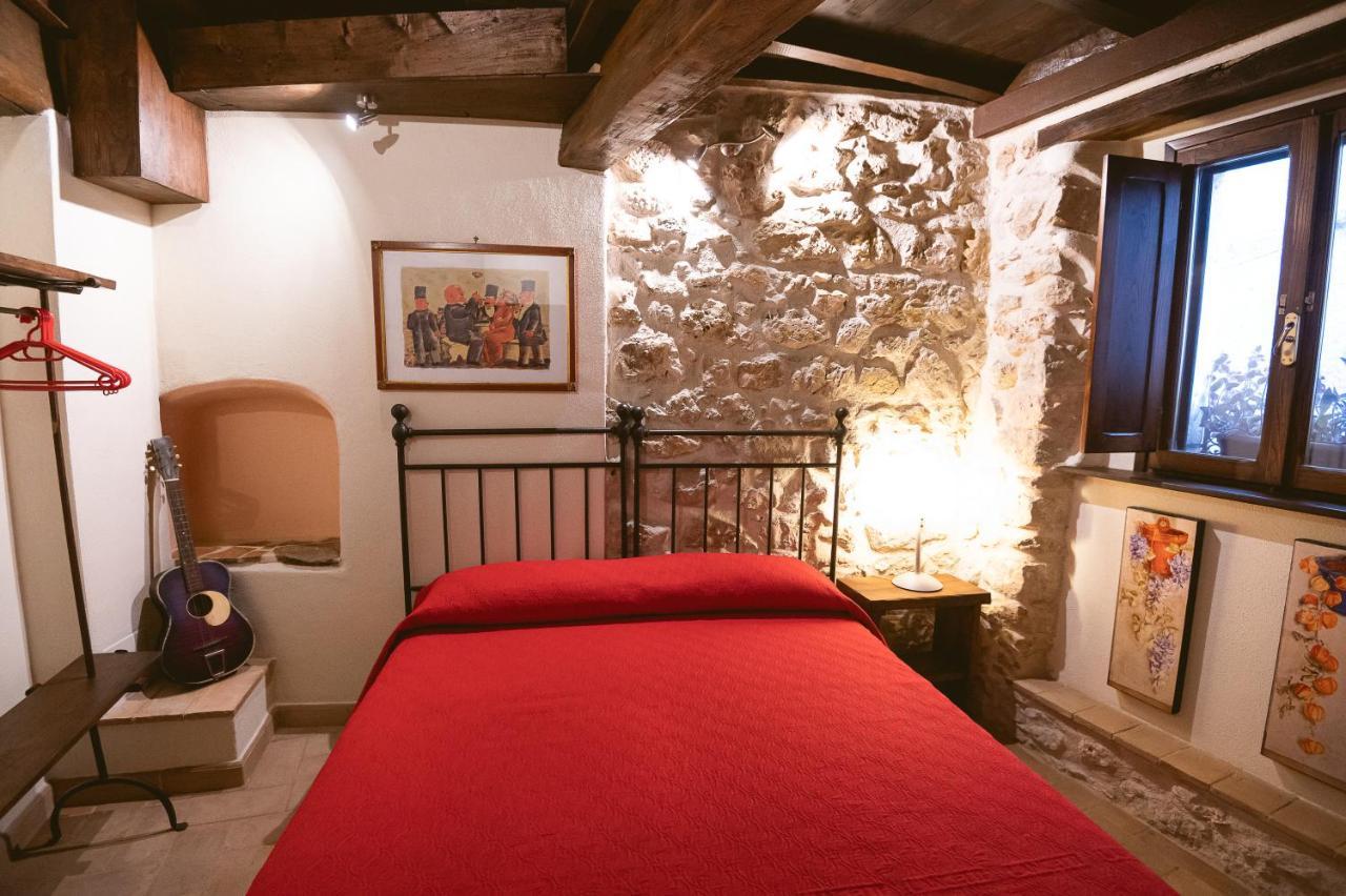 Bed and Breakfast Nena Al Borgo Castello Pico Экстерьер фото