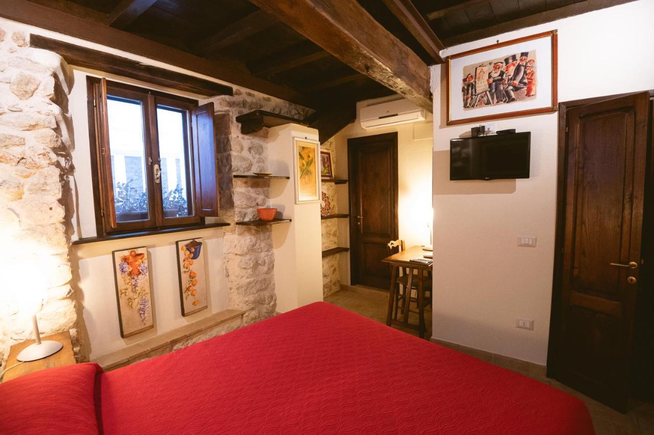 Bed and Breakfast Nena Al Borgo Castello Pico Экстерьер фото